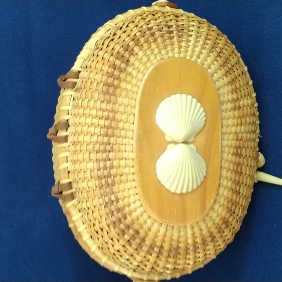 Nantucket Basket Purse - Picture 1 of 12